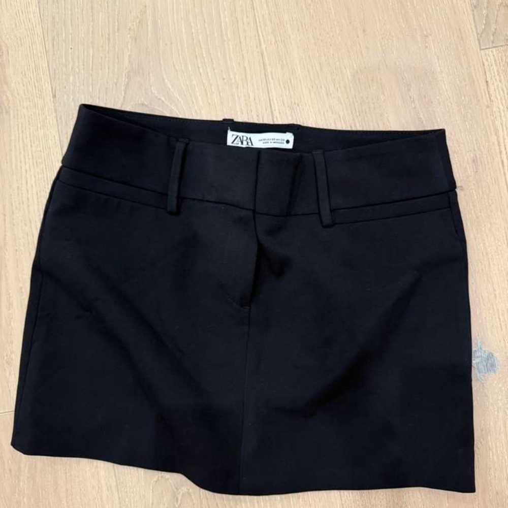 Zara Elegant Black Skirt